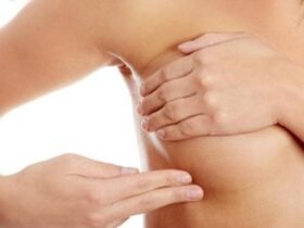 tocate el seno y conoce tu cuerpo